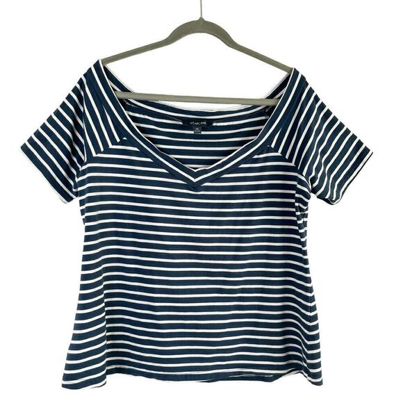 ModCloth V-Neck Nautical Stripe Short Sleeve Cotton T-Shirt Navy White, Size 1X‎ - Picture 1 of 7